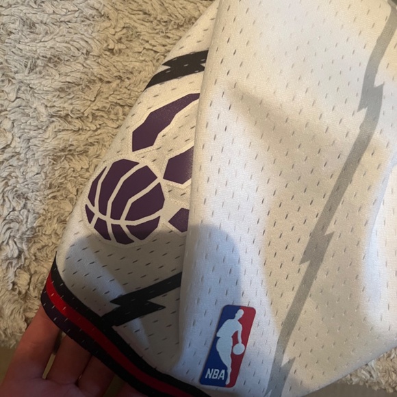 Toronto Raptors Shorts - Picture 8 of 8